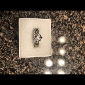 Pandora princess tiara crown ring